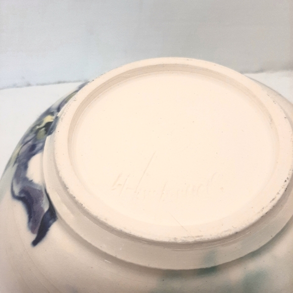 Handcrafted Floral Ceramic Bowl. Abstract Irises  No flaws. 8.25 x 4 inches - Picture 6 of 8